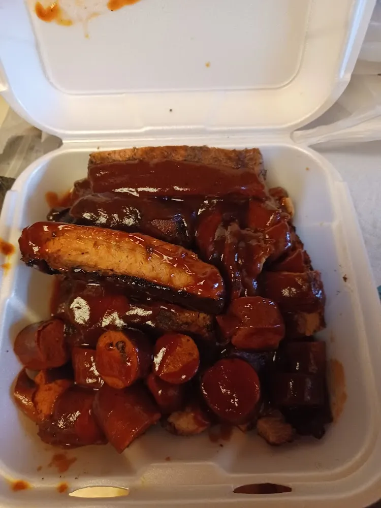 Ribs Tri Tip and Hot Links